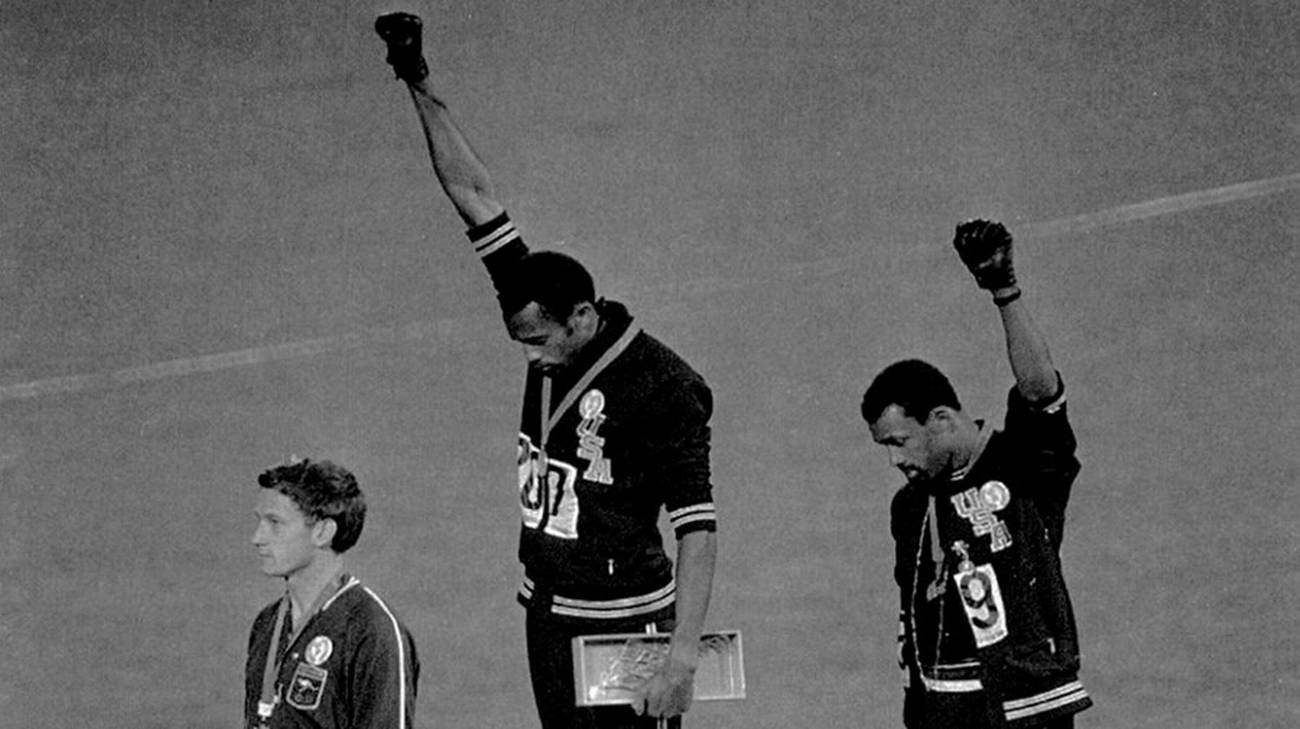 10 e più film per capire meglio il ‘68 34 Olimpiadi 1968 in Messico, uno dei tanti simboli della protesta